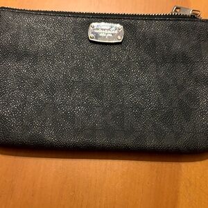 Black Textured Wristlet